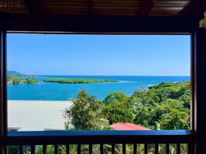 Prodej rodinného domu, Coxen Hole, Roatán, Honduras, 326 m2