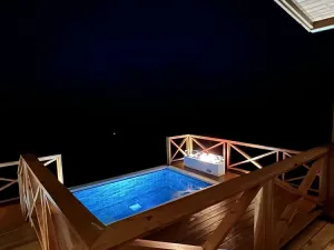 Prodej rodinného domu, Coxen Hole, Roatán, Honduras, 238 m2