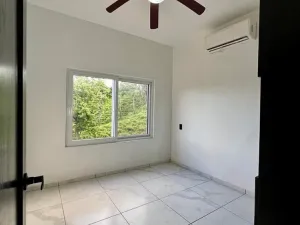 Prodej rodinného domu, Coxen Hole, Roatán, Honduras, 90 m2