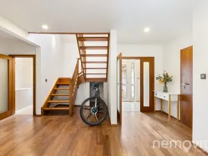 Prodej rodinného domu, Jesenice, Zvonková, 230 m2