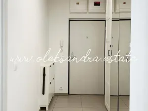 Prodej bytu 2+kk, Praha - Hloubětín, Saarinenova, 52 m2