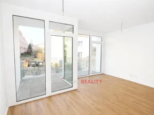 Pronájem bytu 2+kk, Znojmo, Jarošova, 45 m2