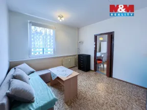 Prodej bytu 3+1, Strakonice - Strakonice II, Na Ohradě, 73 m2