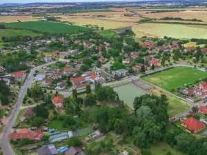 Prodej komerční nemovitosti, Klamoš, 865 m2
