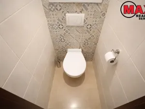 Pronájem bytu 2+1, Praha - Žižkov, Na vrcholu, 52 m2