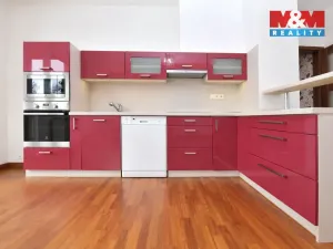 Prodej bytu 3+kk, Praha - Kyje, Břeclavská, 70 m2