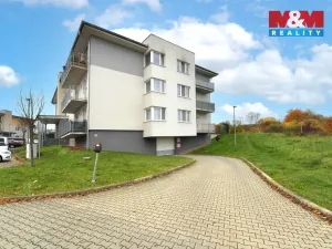 Prodej bytu 3+kk, Praha - Kyje, Břeclavská, 70 m2