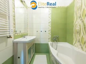 Prodej vícegeneračního domu, Příkazy, 344 m2