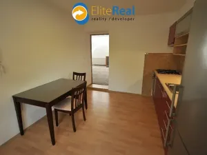 Pronájem bytu 1+1, Olomouc, Chválkovická, 55 m2