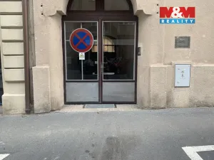 Pronájem kanceláře, Praha - Vinohrady, Sarajevská, 79 m2