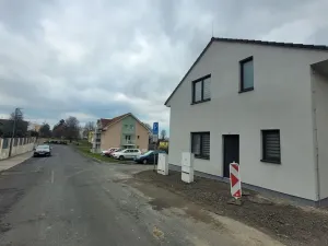 Prodej rodinného domu, Hoštka - Kochovice, Pod Křížkem, 187 m2