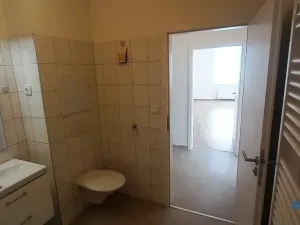 Prodej bytu 2+kk, Náchod, Komenského, 66 m2