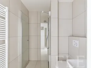 Pronájem bytu 1+kk, Praha - Vršovice, Krymská, 30 m2
