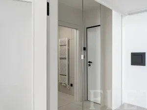 Pronájem bytu 1+kk, Praha - Vršovice, Krymská, 24 m2