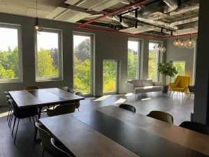 Pronájem kanceláře, Praha - Dejvice, Generála Píky, 855 m2