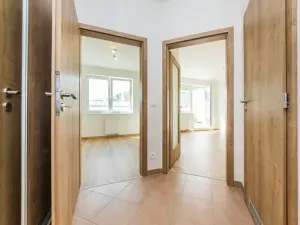 Pronájem bytu 2+kk, Praha - Michle, U plynárny, 51 m2