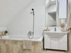 Pronájem bytu 3+1, Praha - Dejvice, Fetrovská, 80 m2