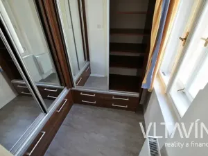 Pronájem bytu 1+kk, Praha - Vinohrady, Mánesova, 30 m2