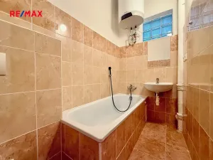 Pronájem bytu 1+kk, Plzeň, Dvořákova, 35 m2