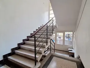 Pronájem bytu 2+kk, Praha - Vršovice, Rybalkova, 44 m2