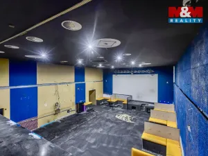 Pronájem obchodního prostoru, Jesenice, Budějovická, 289 m2