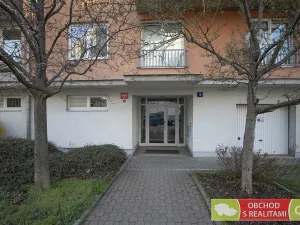 Pronájem bytu 2+kk, Praha, Janýrova, 57 m2