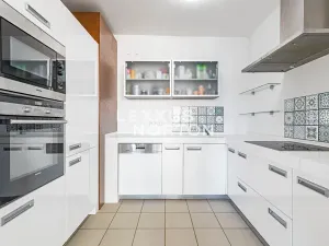 Prodej bytu 1+kk, Praha - Libeň, Nad Okrouhlíkem, 47 m2