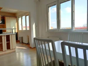 Pronájem bytu 2+1, Praha - Malešice, Počernická, 53 m2