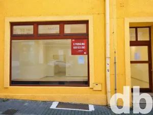 Pronájem obchodního prostoru, Karlovy Vary, Dr. Davida Bechera, 55 m2