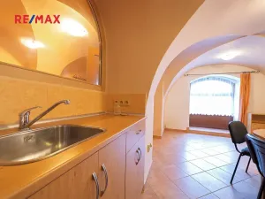 Prodej komerční nemovitosti, Šumperk, nám. Míru, 200 m2