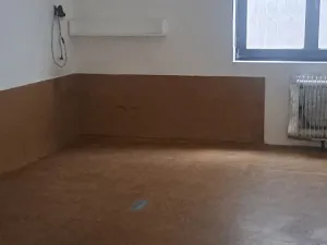 Pronájem kanceláře, Praha - Strašnice, Sečská, 180 m2