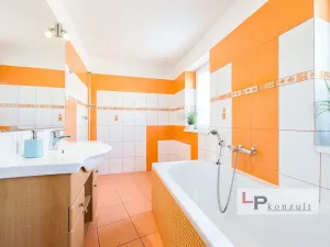 Prodej rodinného domu, Lázně Bohdaneč, Dukelská, 177 m2