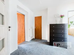 Prodej rodinného domu, Lázně Bohdaneč, Dukelská, 177 m2