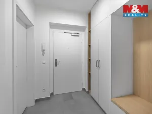 Prodej bytu 1+kk, Hradec Králové - Nový Hradec Králové, Antonína Petrofa, 32 m2