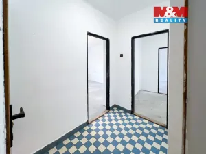 Prodej bytu 3+1, Záboří, 73 m2