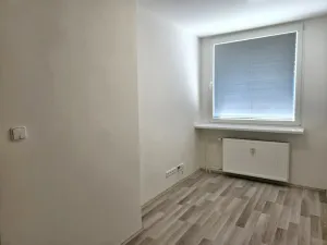 Pronájem bytu 2+kk, Kralupy nad Vltavou - Lobeček, Krakovská, 38 m2