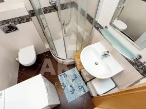 Prodej bytu 1+kk, Praha - Hloubětín, Nademlejnská, 37 m2