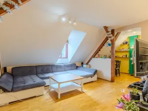 Prodej rodinného domu, Praha - Lysolaje, Čábelecká, 300 m2