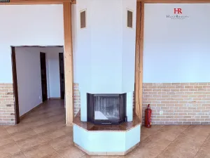 Pronájem restaurace, Mirošovice, Hlavní, 187 m2