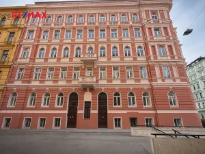 Pronájem obchodního prostoru, Praha - Nové Město, Koubkova, 89 m2