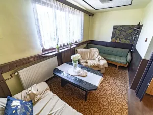 Prodej rodinného domu, Lhotky, 140 m2