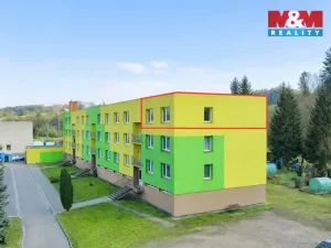 Prodej bytu 4+1, Záchlumí, 74 m2