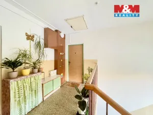 Prodej bytu 4+1, Záchlumí, 74 m2