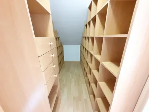 Prodej rodinného domu, Horoměřice, 350 m2