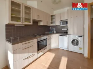 Pronájem bytu 1+kk, Hradec Králové - Nový Hradec Králové, Jana Masaryka, 35 m2