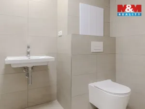 Prodej bytu 1+kk, Zlín, Nad Stráněmi, 34 m2