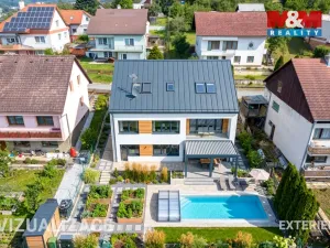 Prodej rodinného domu, Bohuslavice u Zlína, 220 m2