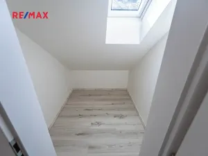Pronájem bytu 2+kk, Dobříč, 80 m2