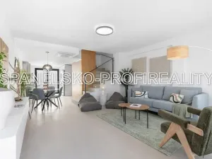 Prodej rodinného domu, Alicante, Španělsko, 207 m2