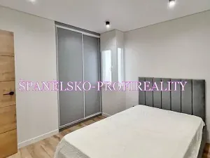 Prodej bytu 3+kk, Torrevieja, Španělsko, Calle Concordia, 85 m2